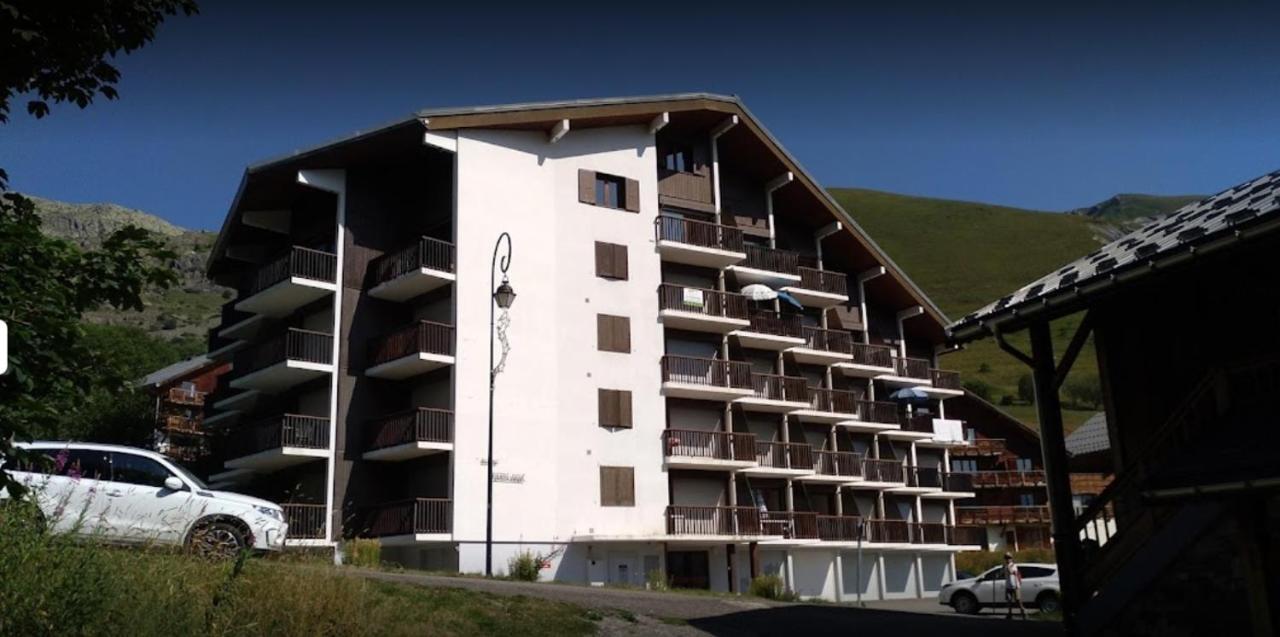 Residence Pierre Aigue Saint-Sorlin-dʼArves Exterior foto